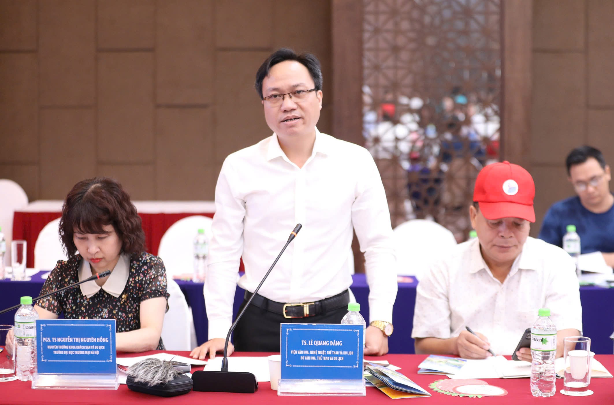 loc-binh-4-1748400439.jpg