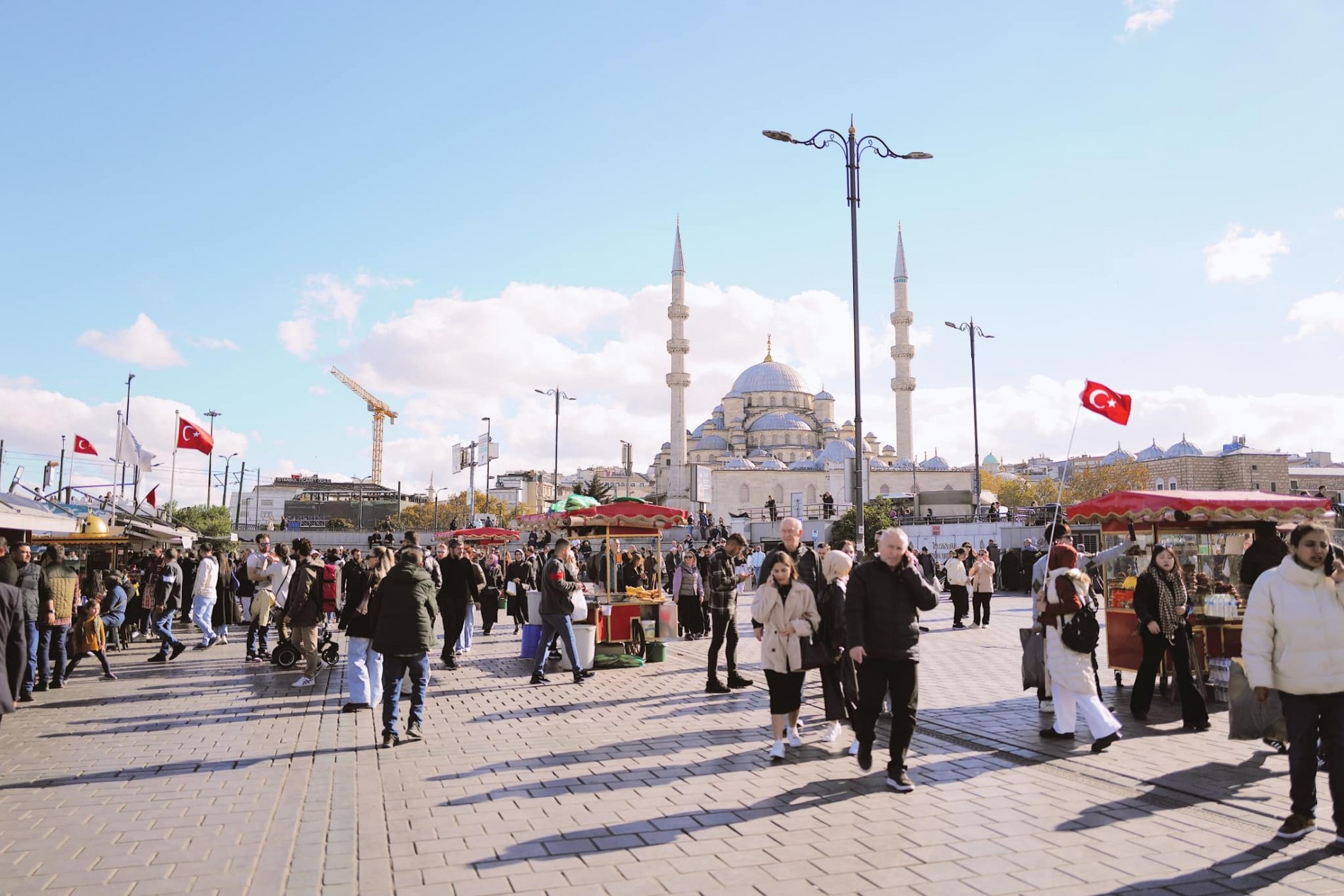 Quang Vinh đến Cappadocia: Thiên đường nhiếp ảnh với bầu trời đầy kinh khí cầu