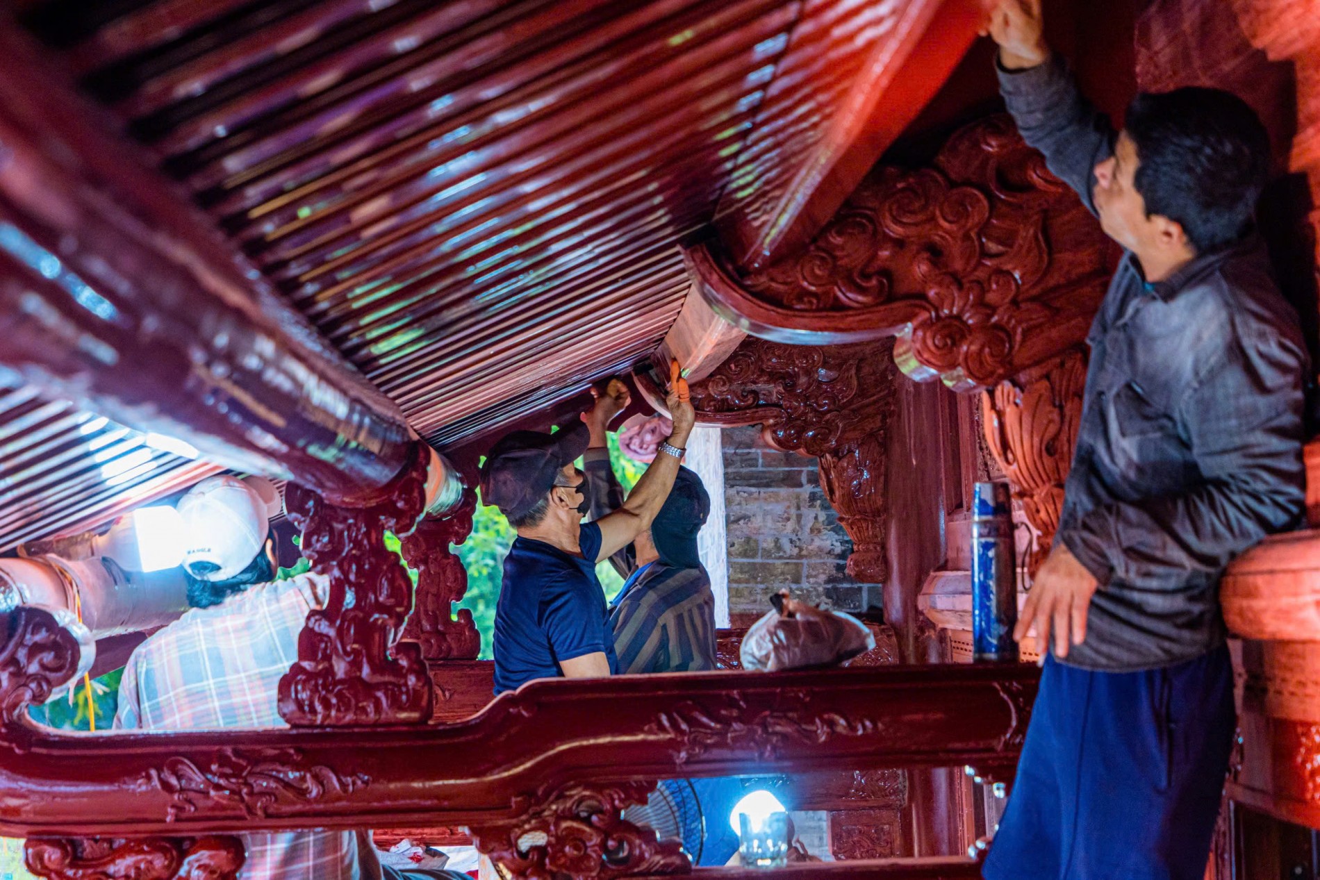 Điện Thái Hòa diện màu áo vàng son rực rỡ sau 3 năm trùng tu Điện Thái Hòa diện màu áo vàng son rực rỡ sau 3 năm trùng tu