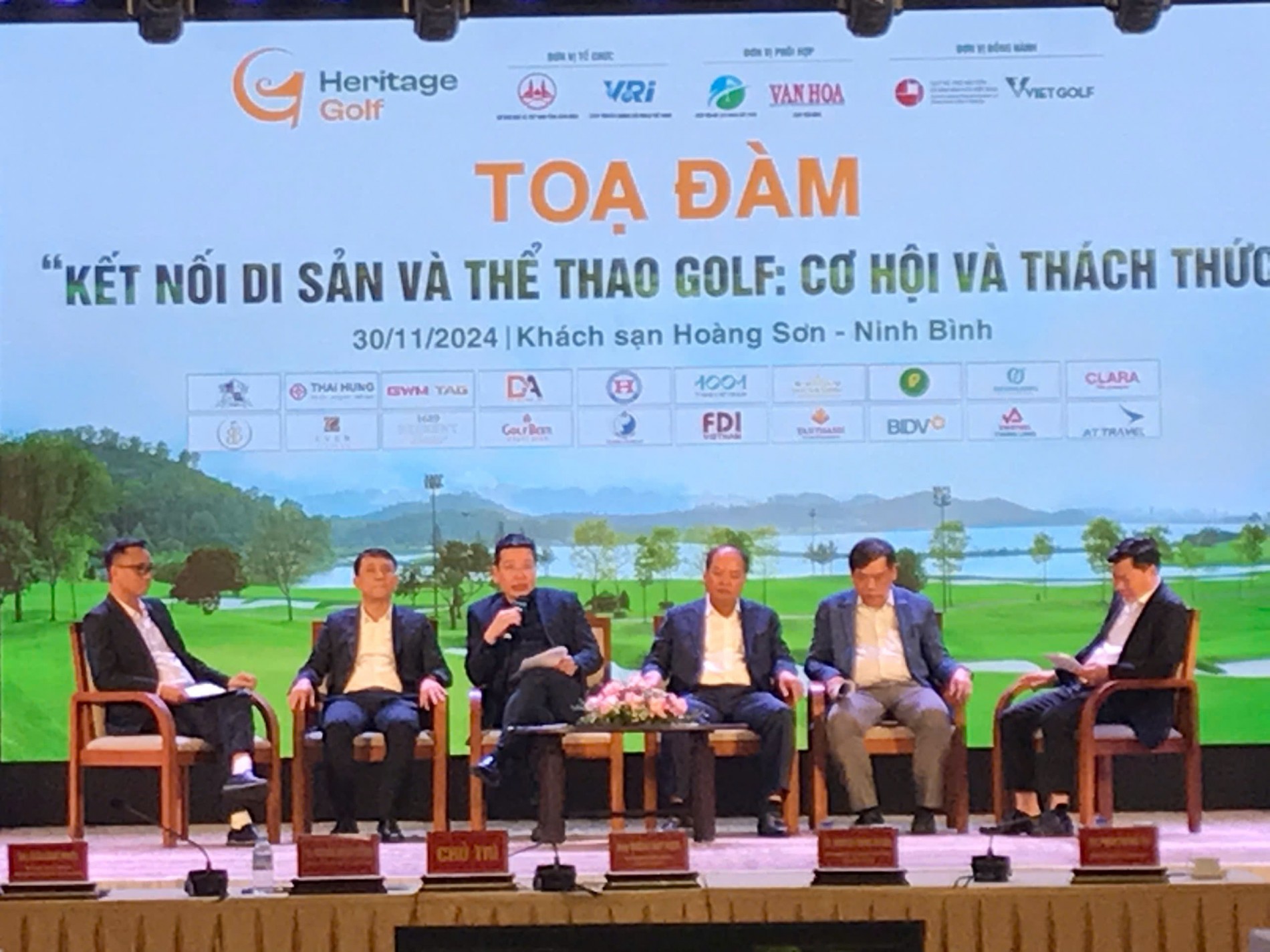 Tọa đàm kết nối di sản và thể thao golf