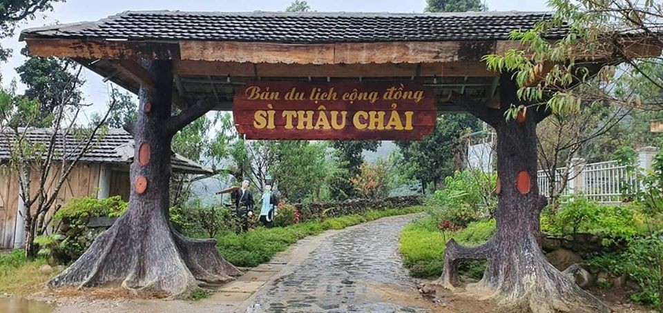 Cổng bản Sì Thâu Chải. Ảnh: Lai Châu